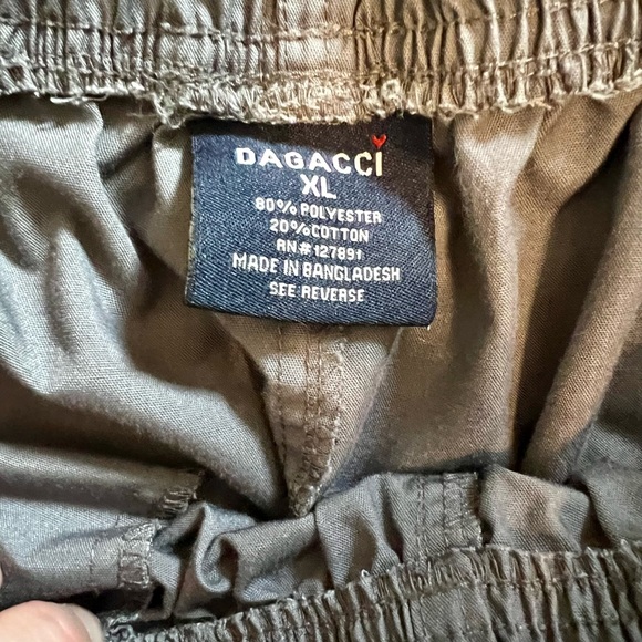 Men’s XL grey scrub bottoms 👨⚕️ - Picture 2 of 3